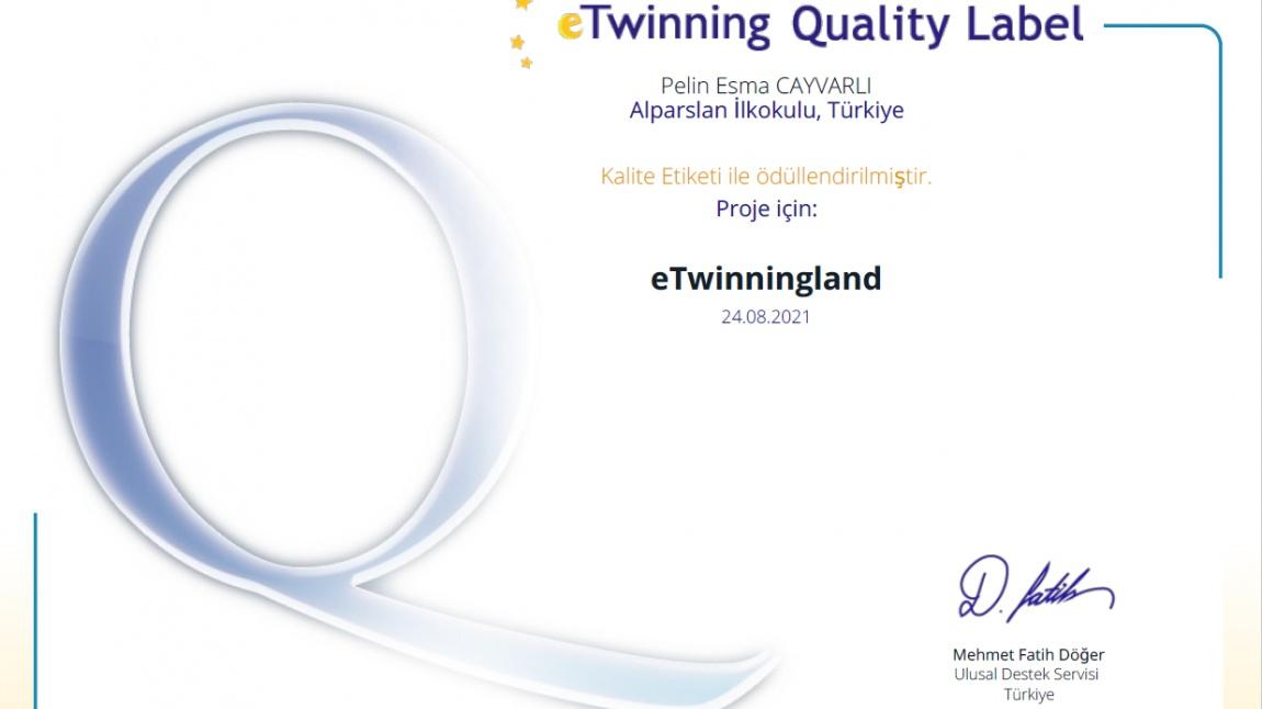 eTwinningland projemiz Ulusal Kalite Etiketi almaya hak kazandı.
